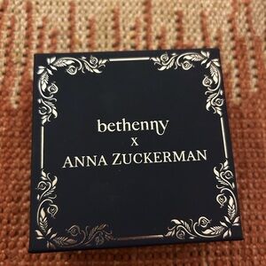 Bethenny x Anna Zuckerman “just like diamond” stud CZ Earrings